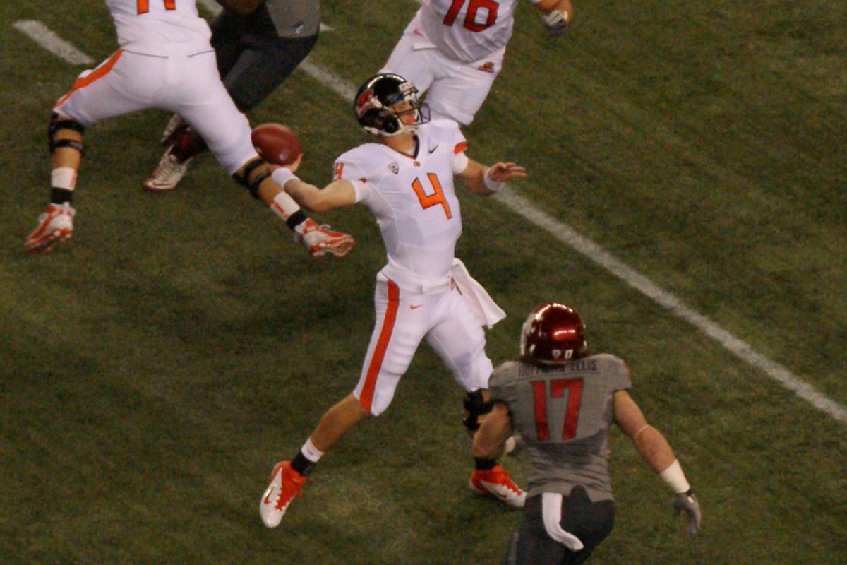 Oregon St. quarterback Sean Mannion had the time to throw for 376 yards and 4 touchdowns in the Beavers' 44-21 win over Washington St. at Centurylink Field in Seattle. <em>(Photo by Andy Wooldridge)</em>