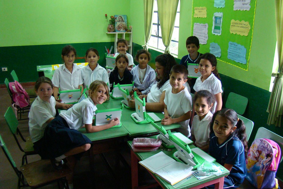 FLICKR OLPC classroom students