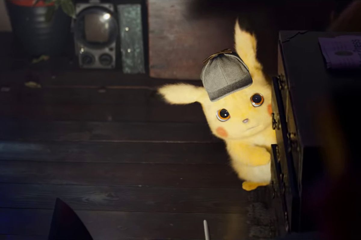 Detective Pikachu - Pikachu hiding behind a nightstand