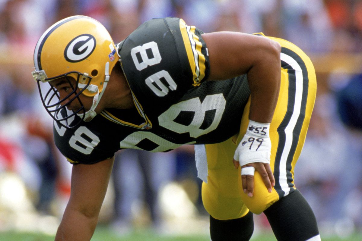 Esera Tuaolo with the Green Bay Packers in 1992