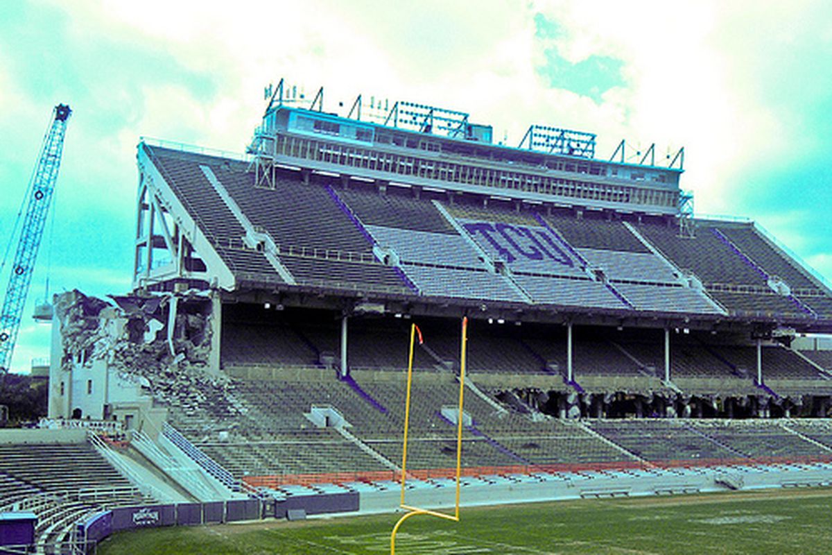 Amon G. Carter Stadium pre-demolition (via <a href="http://www.flickr.com/photos/adamrstone/5205628260/">adamr.stone</a>)