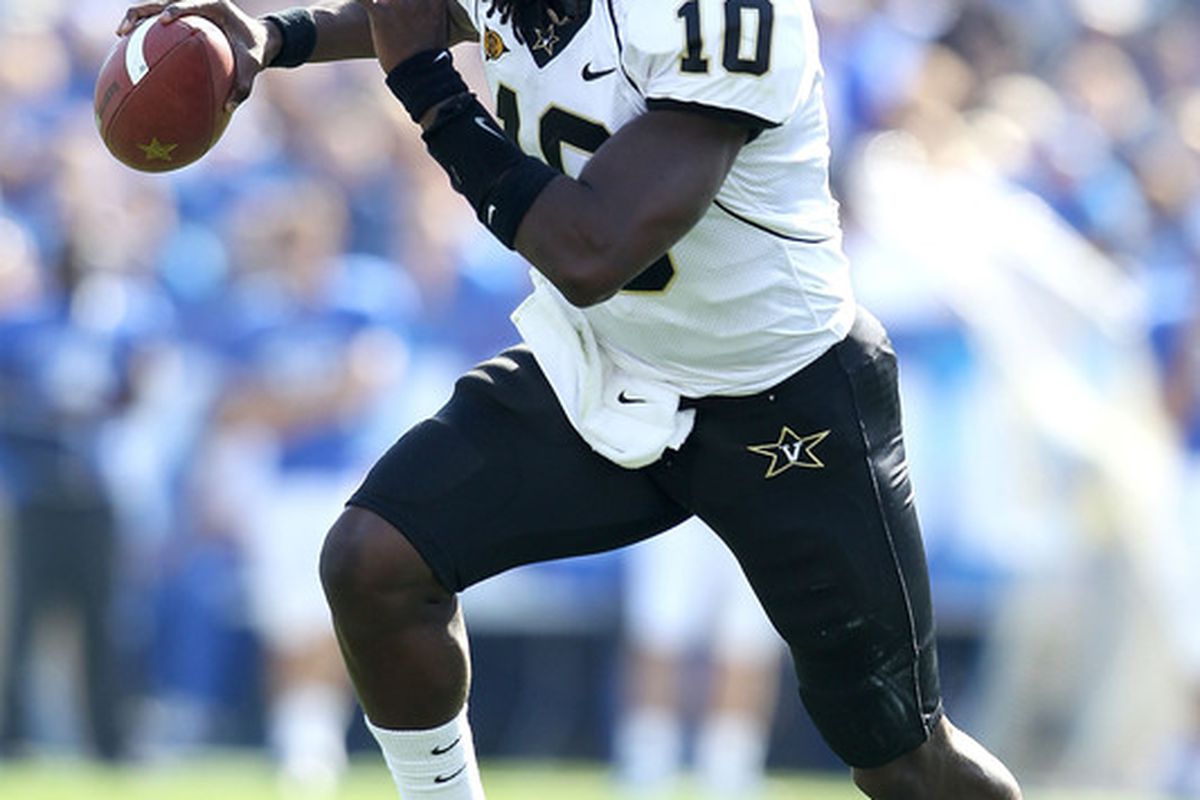 LEXINGTON KY - NOVEMBER 13:  Larry Smith #10 of the Vanderbilt Commodores runs with the ball during the game against the Kentucky Wildcats  at Commonwealth Stadium on November 13 2010 in Lexington Kentucky.  (Photo by Andy Lyons/Getty Images)