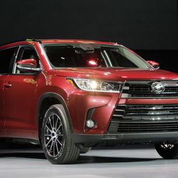 The 2017 Toyota Highlander Hybrid is shown at the New York International Auto Show, Wednesday, March 23, 2016, in New York. 