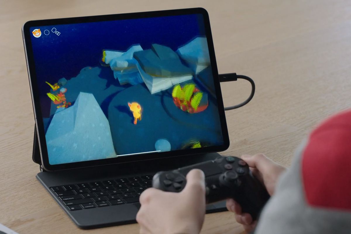 Apple Is Getting Serious About Ipad Gaming With Better Gamepad And