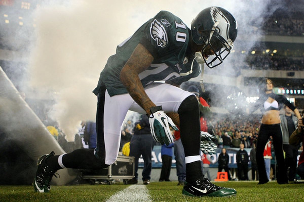 PHILADELPHIA - NOVEMBER 21:  DeSean Jackson #10 of the Philadelphia Eagles is introduced before playing against the New York Giants at Lincoln Financial Field on November 21 2010 in Philadelphia Pennsylvania.  (Photo by Nick Laham/Getty Images)