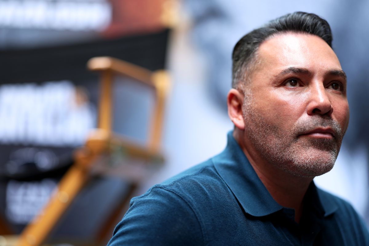 Oscar De La Hoya says the Sphere would be a great venue to hold a massive card.
