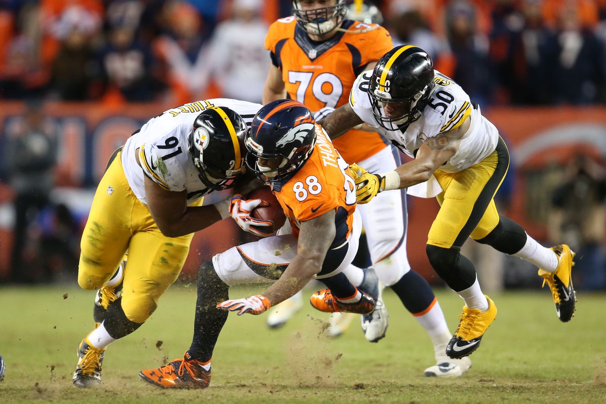 NFL: AFC Divisional-Pittsburgh Steelers at Denver Broncos