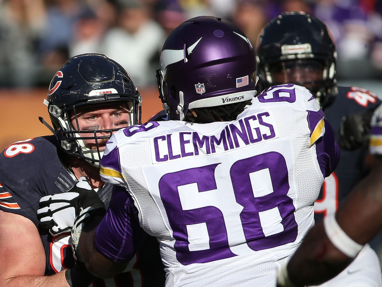 Vikings tackle T.J. Clemmings blocks the Bears’ Mitch Unrein in 2015 at Soldier Field.