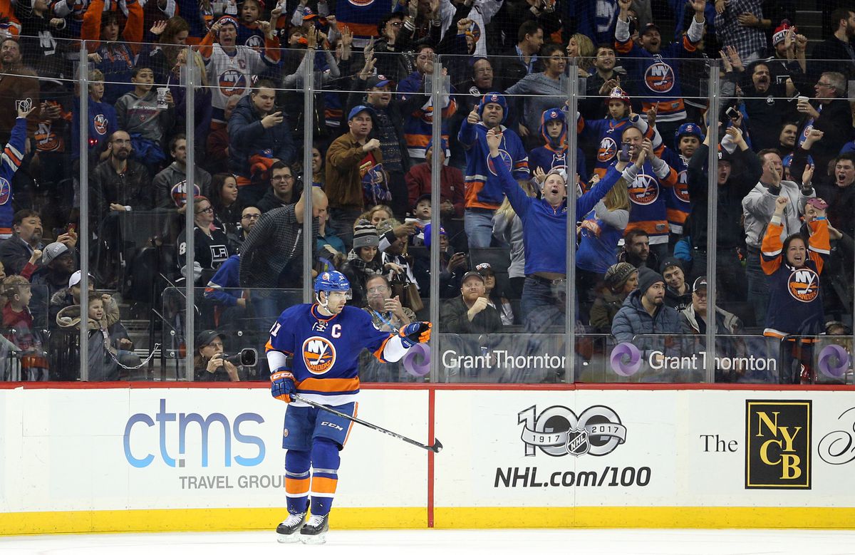 NHL: Los Angeles Kings at New York Islanders