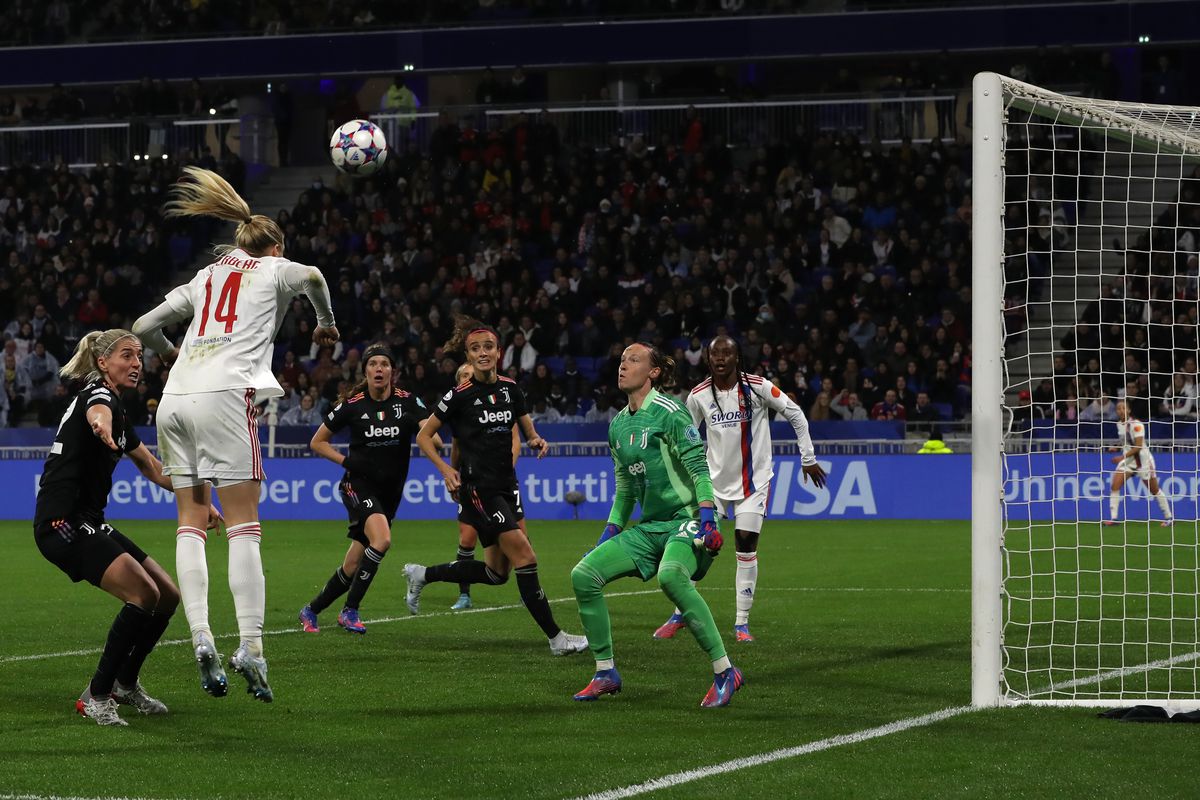 Olympique Lyon v Juventus: Quarter Final Second Leg - UEFA Women’s Champions League