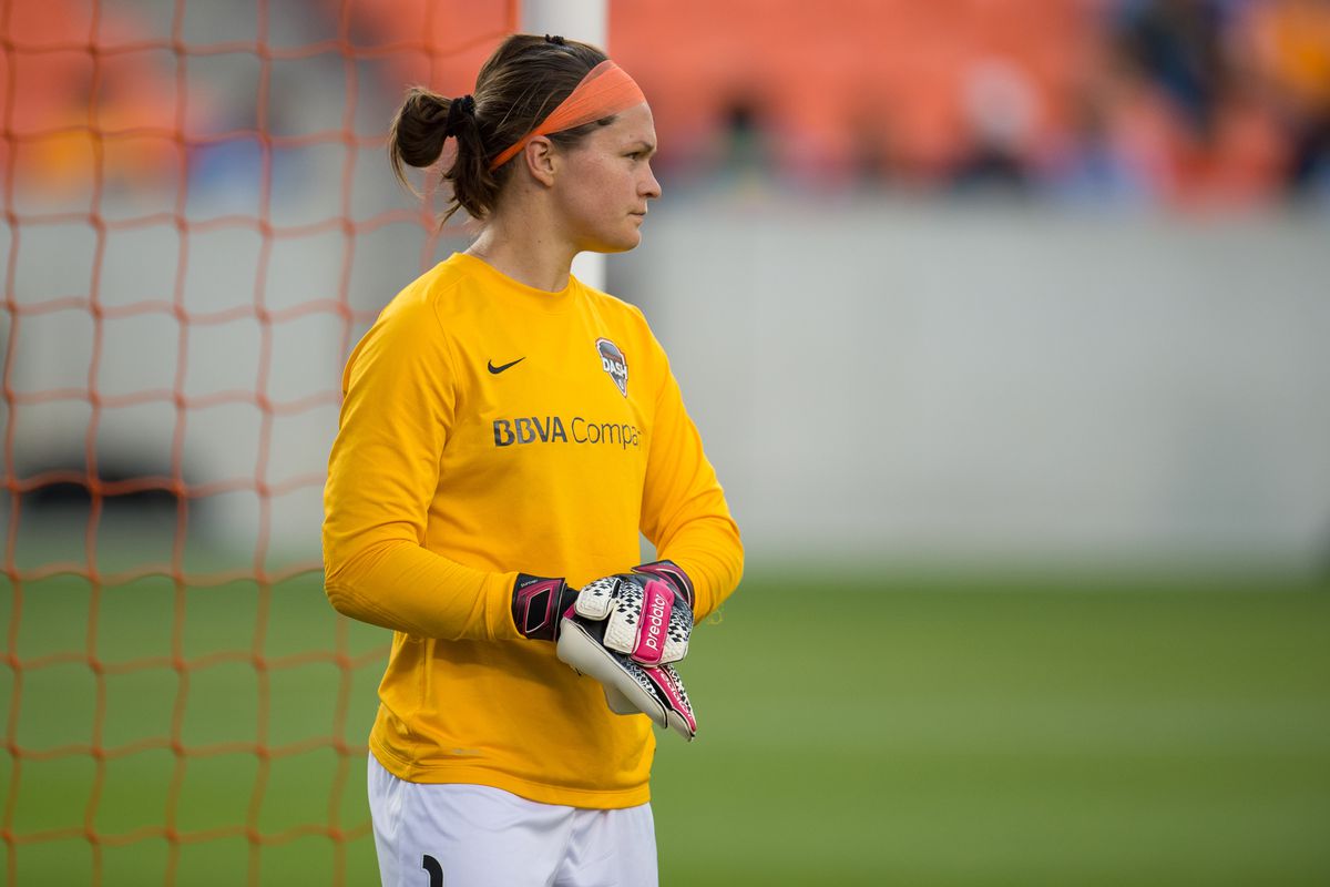 Erin McLeod will face a tough test agains the Reign. 