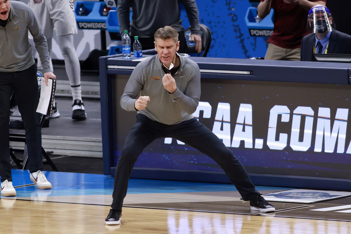 Former Loyola basketball coach Porter Moser reacts after a play against Oregon State in this season’s NCAA Tournament.
