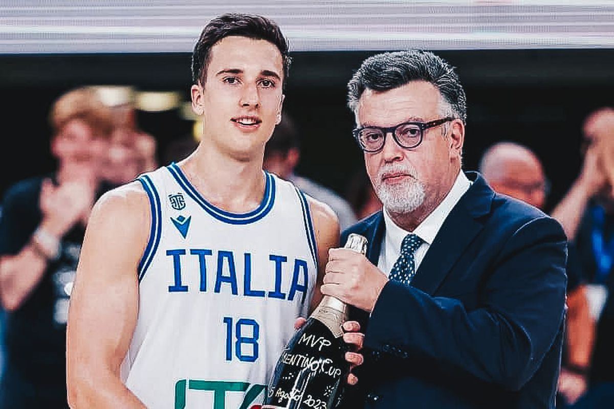 Matteo Spagnolo wins MVP trophy