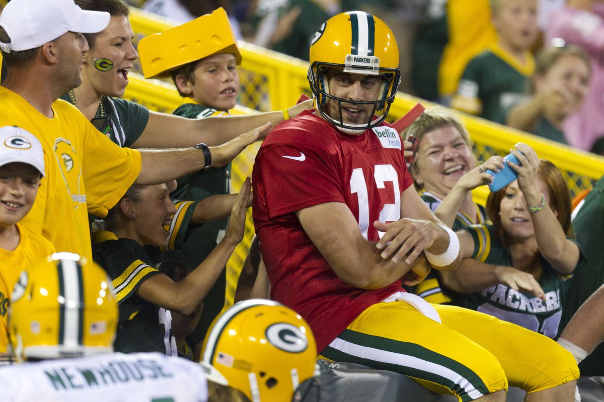 Yup, Aaron Rodgers is still the man...you know, in case you forgot. Mandatory Credit: Jeff Hanisch-US PRESSWIRE
