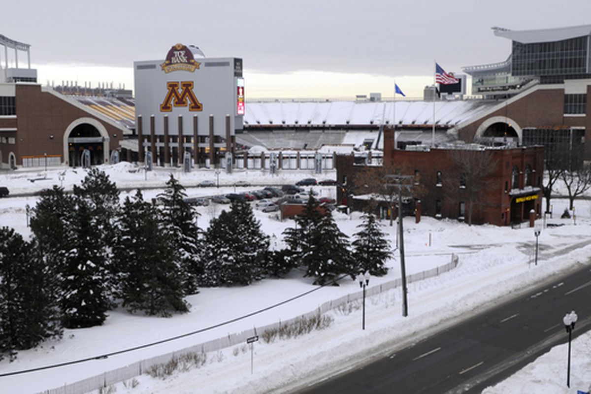 The weather conditions the Bears will see at TCF Banks Stadium will most likely force them to play a more conservative attack on offense. Photo by Hannah Foslien /Getty Images)