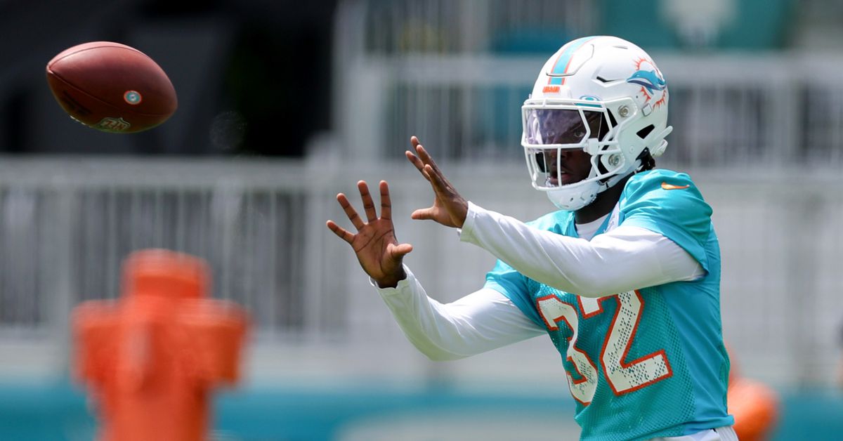 Miami Dolphins Add Depth to Practice Squad with Signing of Byron Cowart and Verone McKinley III