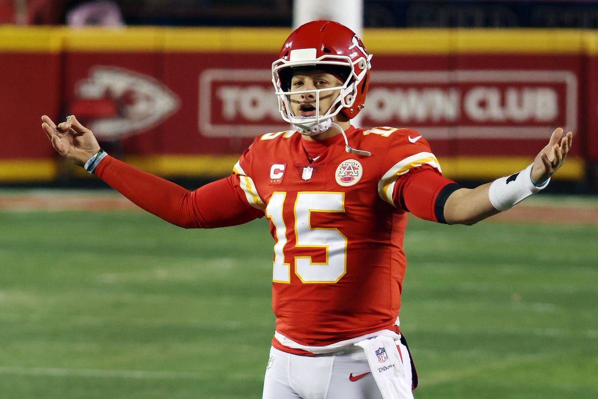 Patrick Mahomes #15 of the Kansas City Chiefs celebrates in the fourth quarter against the Buffalo Bills during the AFC Championship game at Arrowhead Stadium on January 24, 2021 in Kansas City, Missouri.
