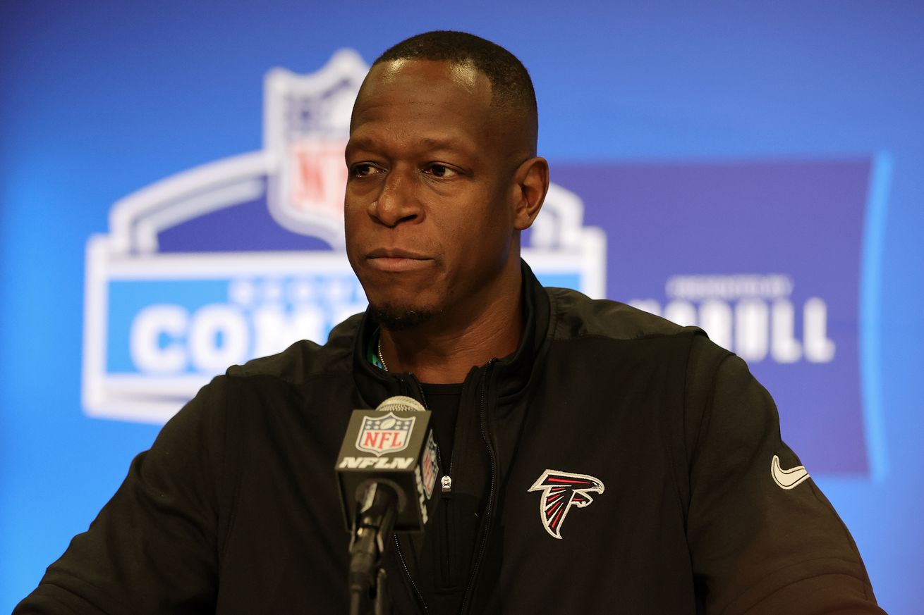 Chargers News: Falcons identified as perfect trade-down partner