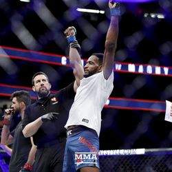 Neil Magny gets the win at UFC 219.