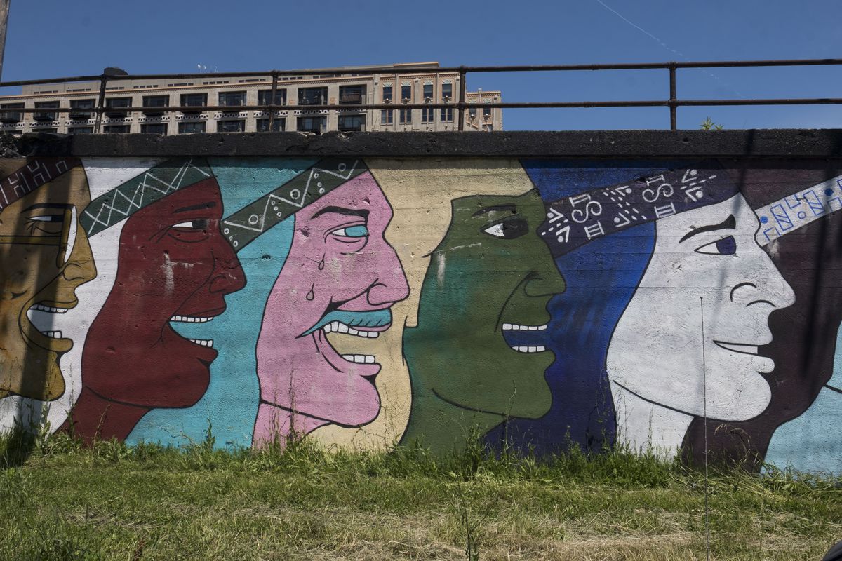Painted in 1976, this is one of the eye-catching murals that line 16th Street in Pilsen.