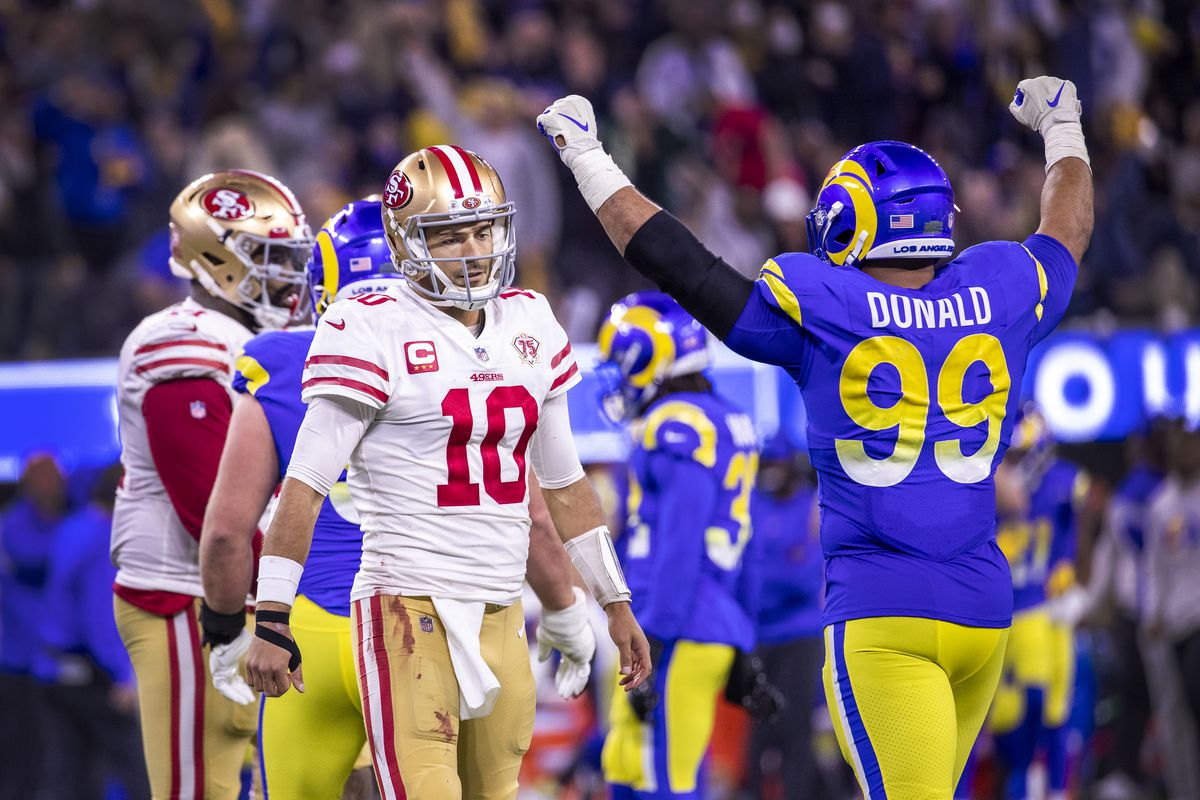 The Rams play the 49ers in the NFC Championships.
