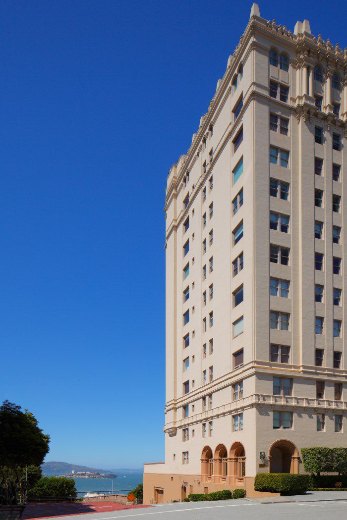 Exterior of 1927 high-rise in Russian Hill