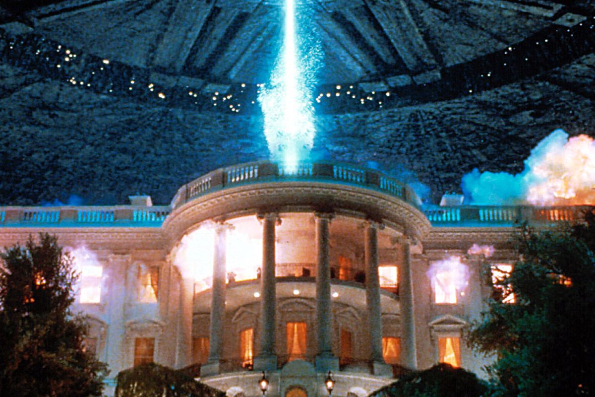 A scene from Independence Day (1996).