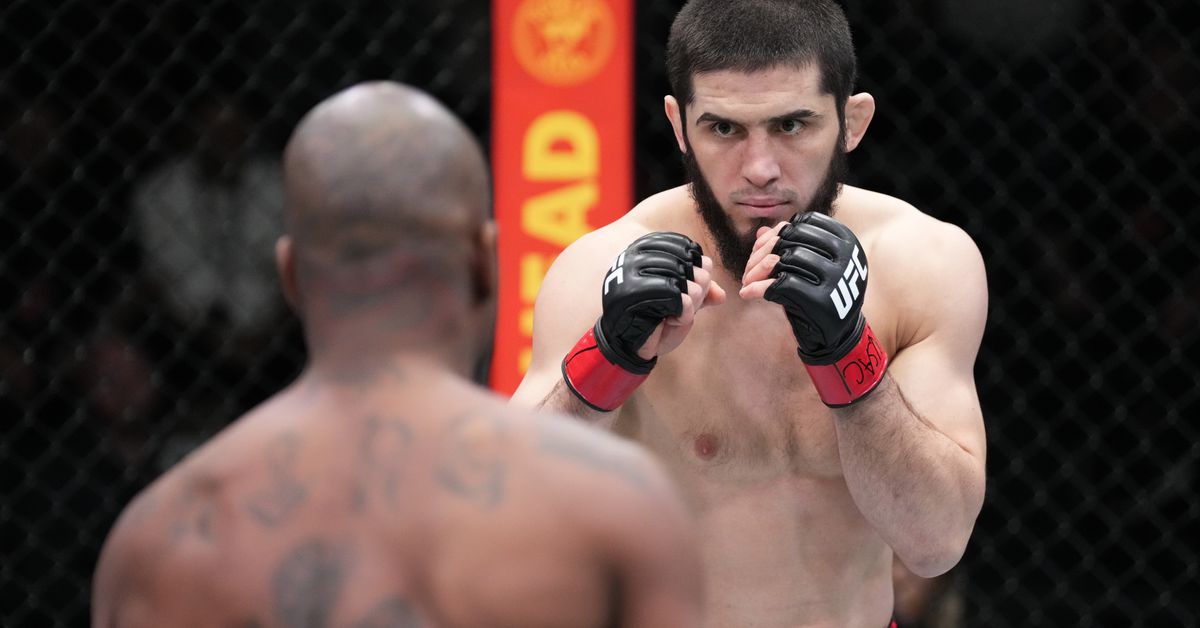 Khabib Nurmagomedov: If Charles Oliveira wins UFC needs to book him vs. Islam Makhachev – MMA Fighting