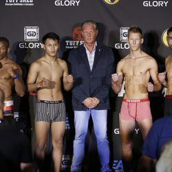 Glory 17 weigh-in photos