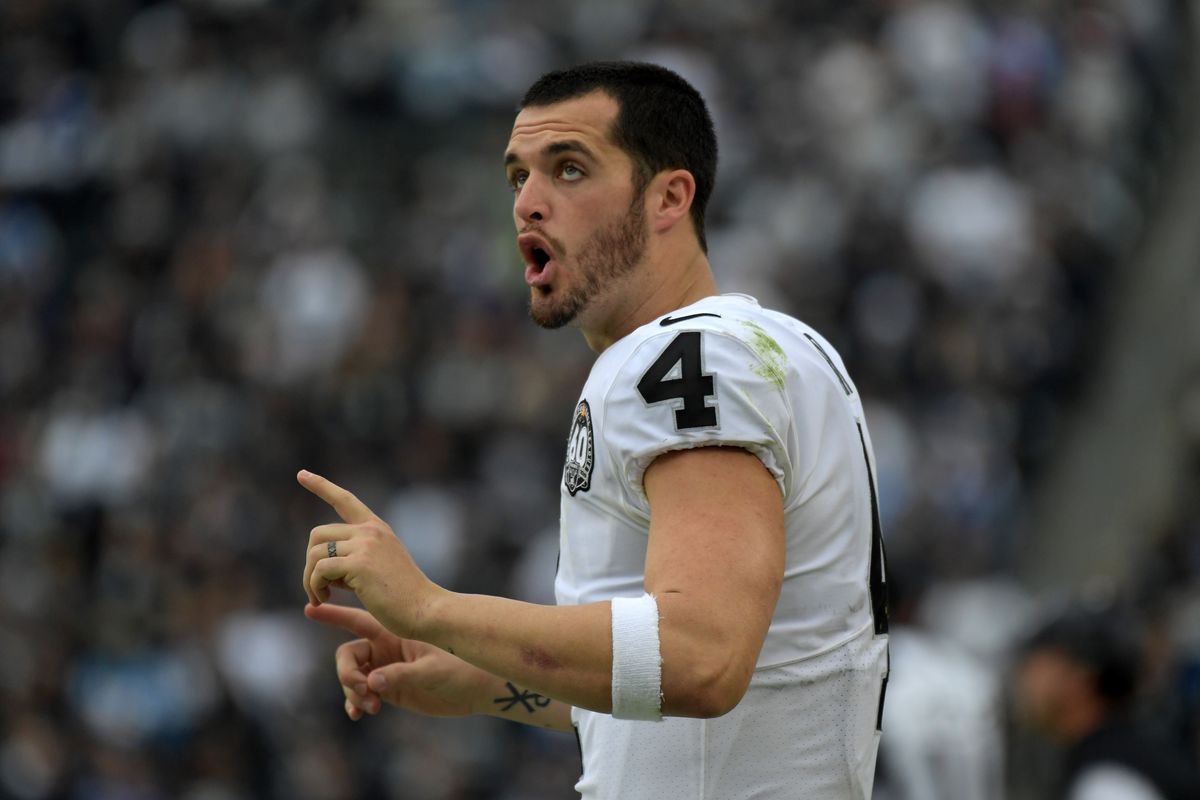 Oakland Raiders quarterback Derek Carr reacts in the fourth quarter against the Los Angeles Chargers at Dignity Health Sports Park.&nbsp;