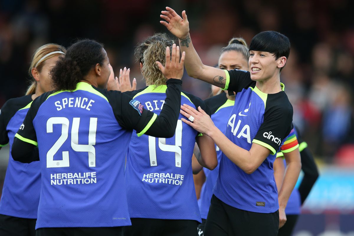 Brighton &amp; Hove Albion v Tottenham Hotspur - Barclays Women’s Super League