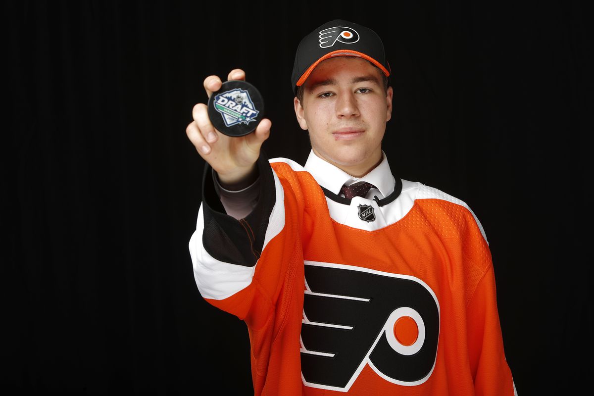 VANCOUVER, BRITISH COLUMBIA - JUNE 22: Bobby Brink poses after being selected 34th overall by the Philadelphia Flyers during the 2019 NHL Draft at Rogers Arena on June 22, 2019 in Vancouver, Canada.