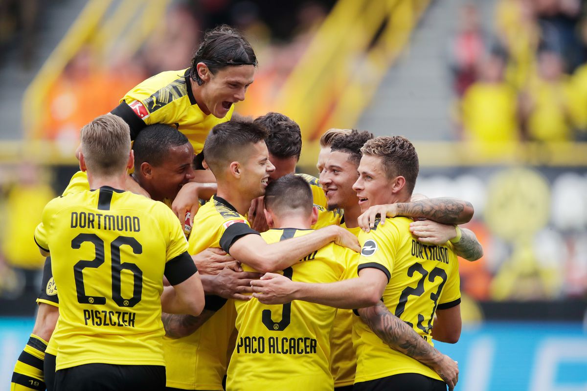Borussia Dortmund v FC Augsburg - German Bundesliga