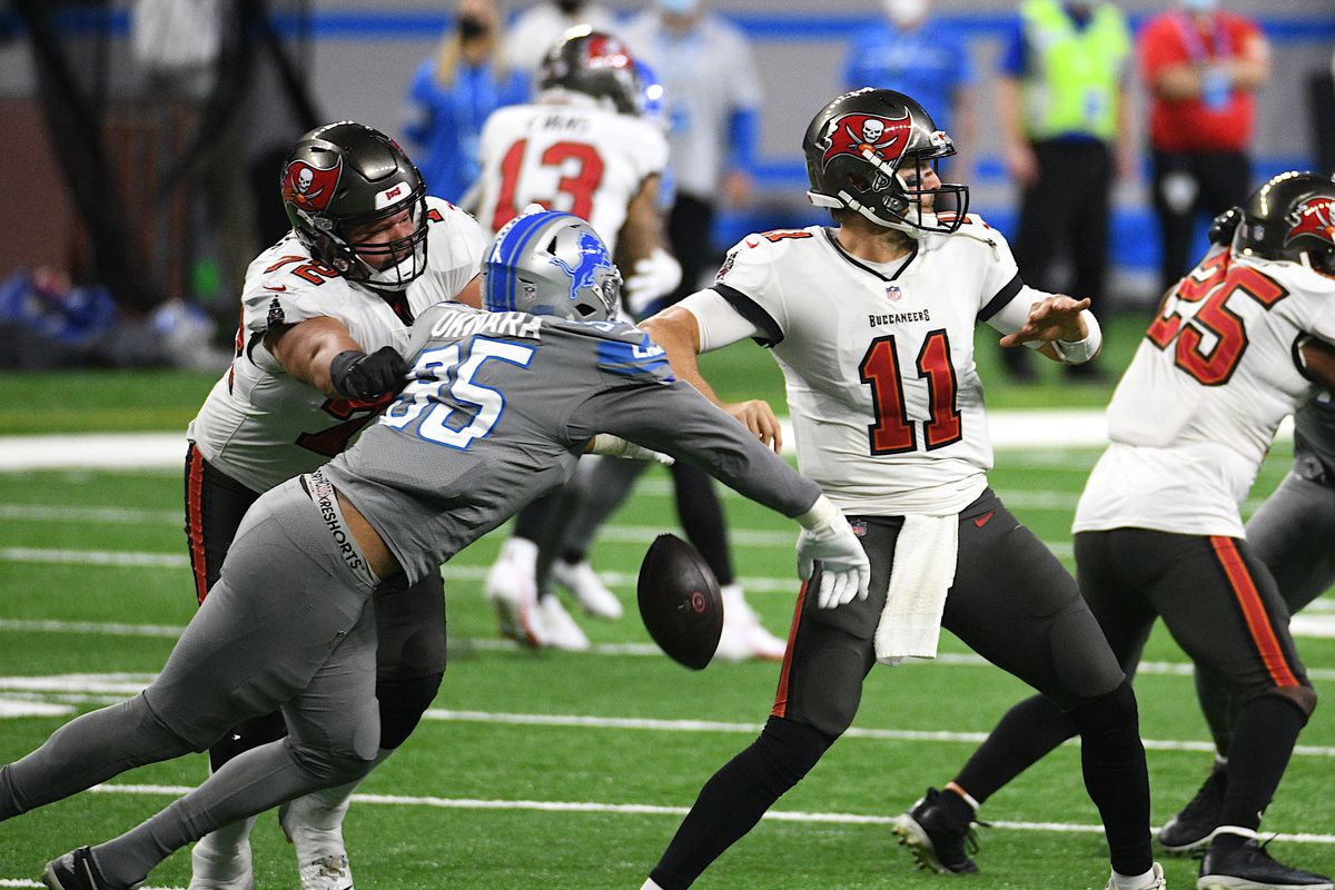 NFL: Tampa Bay Buccaneers at Detroit Lions