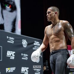 Anthony Pettis gets done with his UFC 229 workouts.