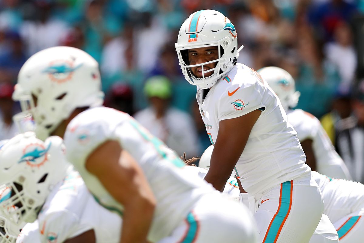 Quarterback Tua Tagovailoa #1 of the Miami Dolphins calls out a play during the first half of the game against the Buffalo Bills at Hard Rock Stadium on September 25, 2022 in Miami Gardens, Florida.