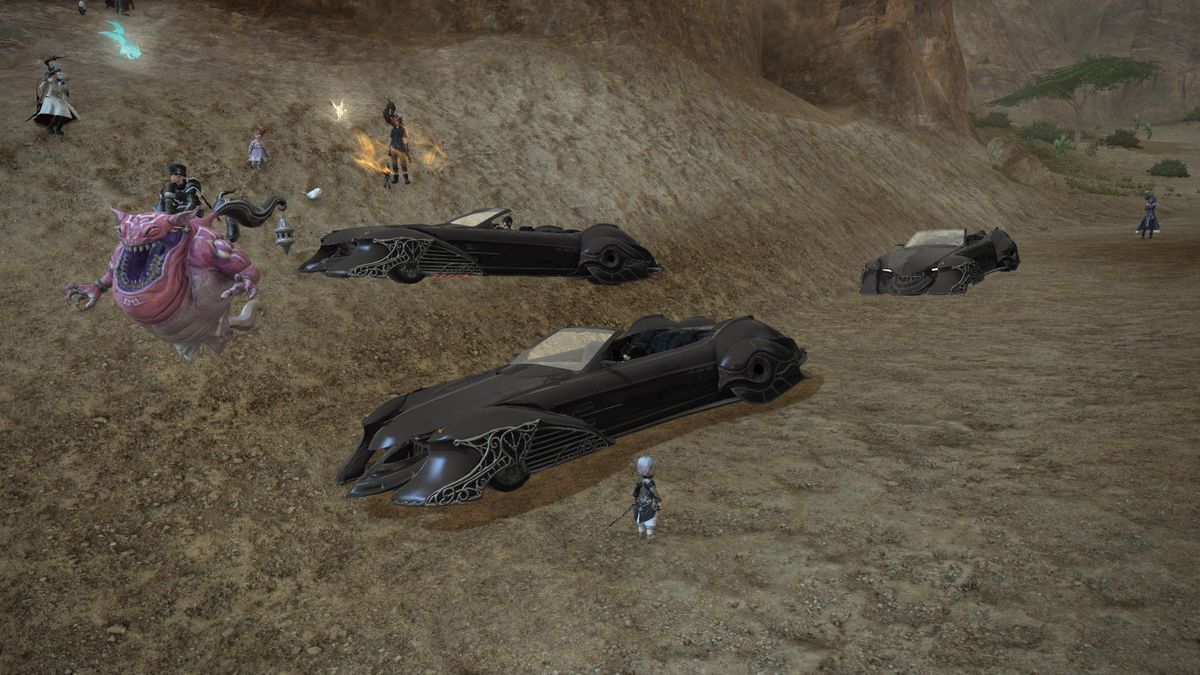 Final Fantasy 15’s Regalia car is now in FF14, and everything is chaos