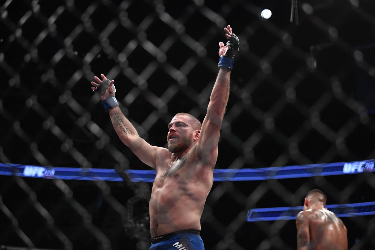 MMA: UFC 213-Pettis vs Miller