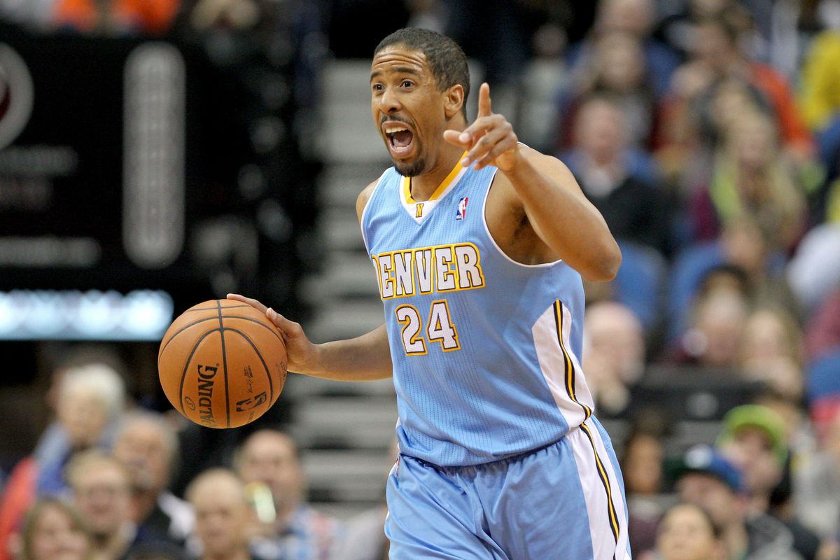 #7 as a Sixer and #1 in your heart, Andre Miller returns to the Wells Fargo Center on Saturday night. 
