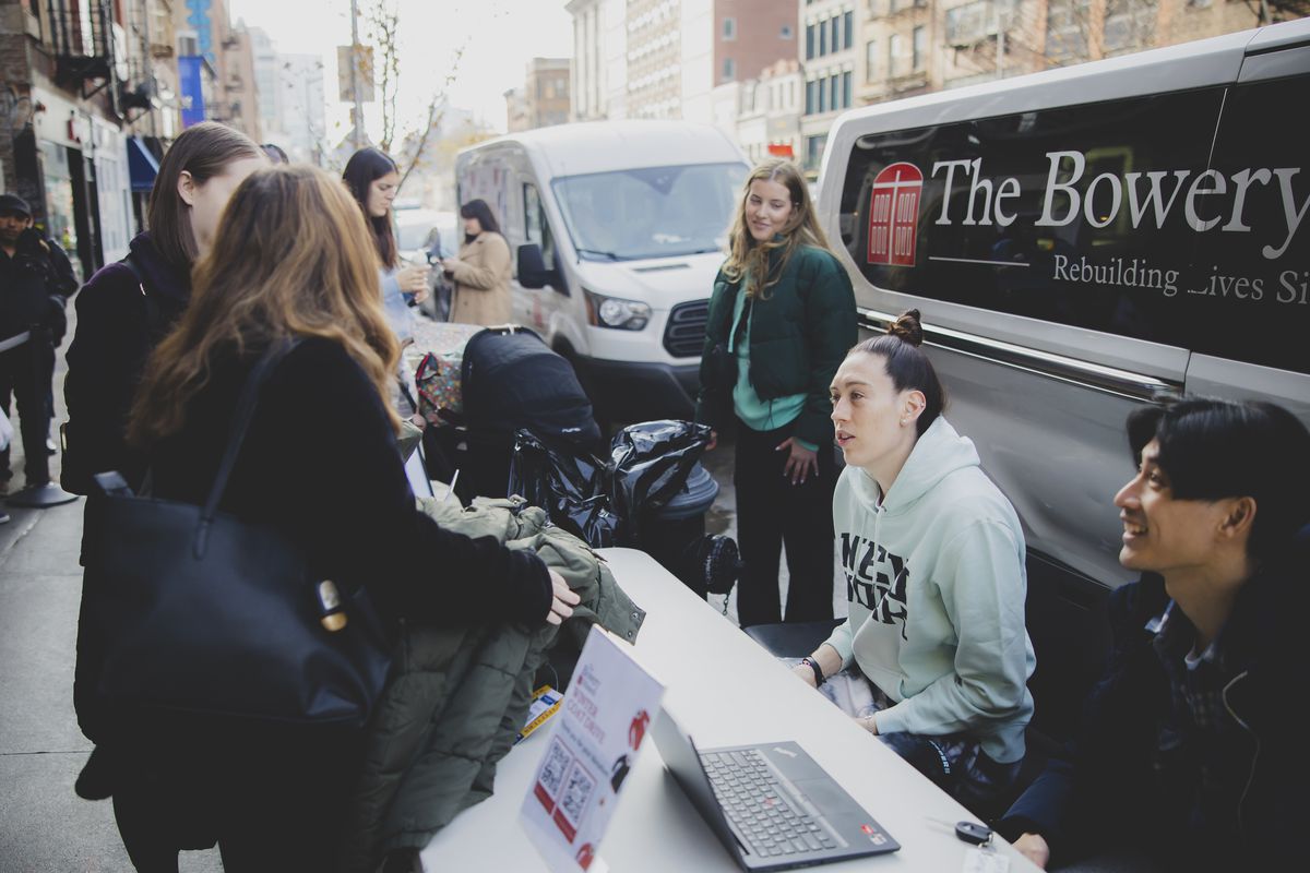 Breanna Stewart and the NY Liberty in the community.