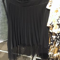 Black Lyndale skirt, $125