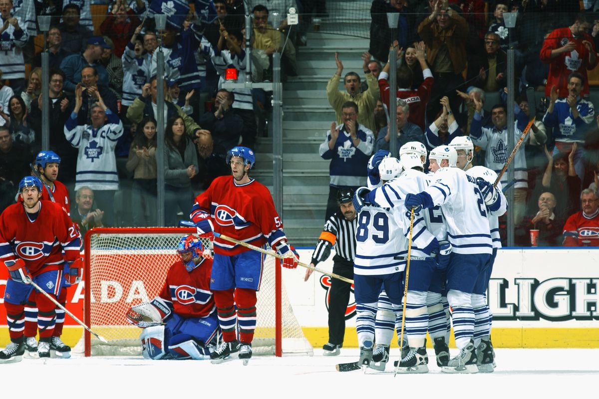 Leafs celebrate goal