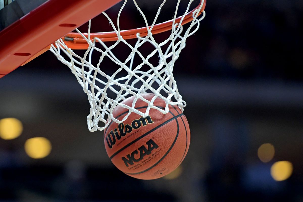 NCAA Basketball: NCAA Tournament-First Round-Minnesota vs Louisville
