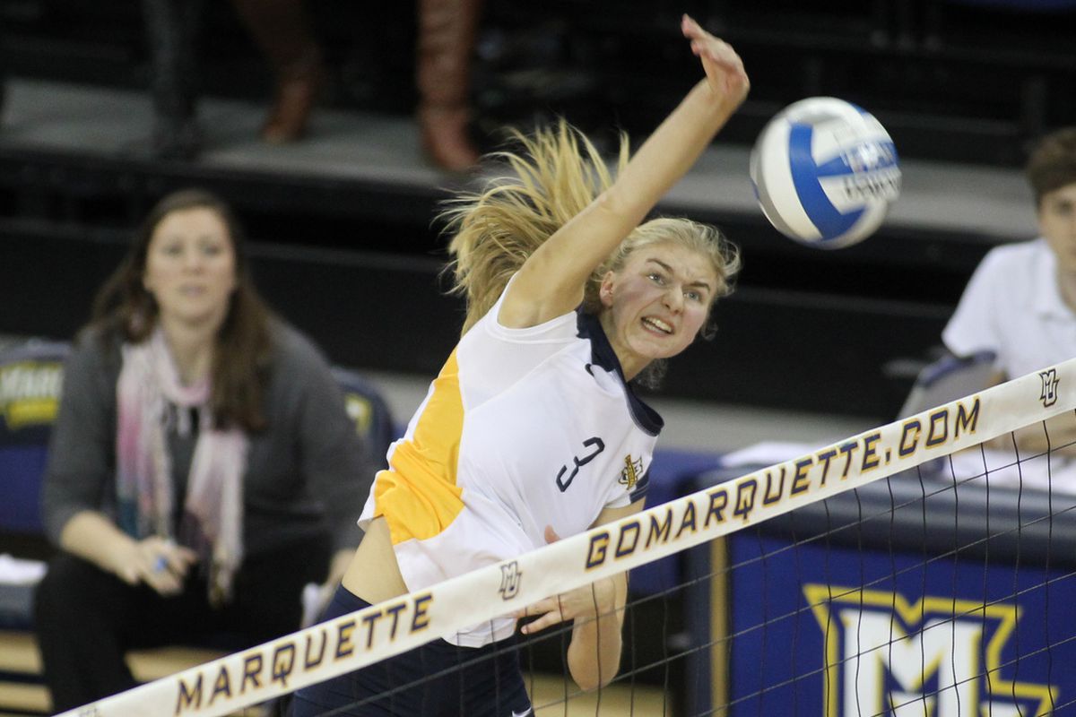 Nele Barber's two-way play has been developing for the Golden Eagles as of late.