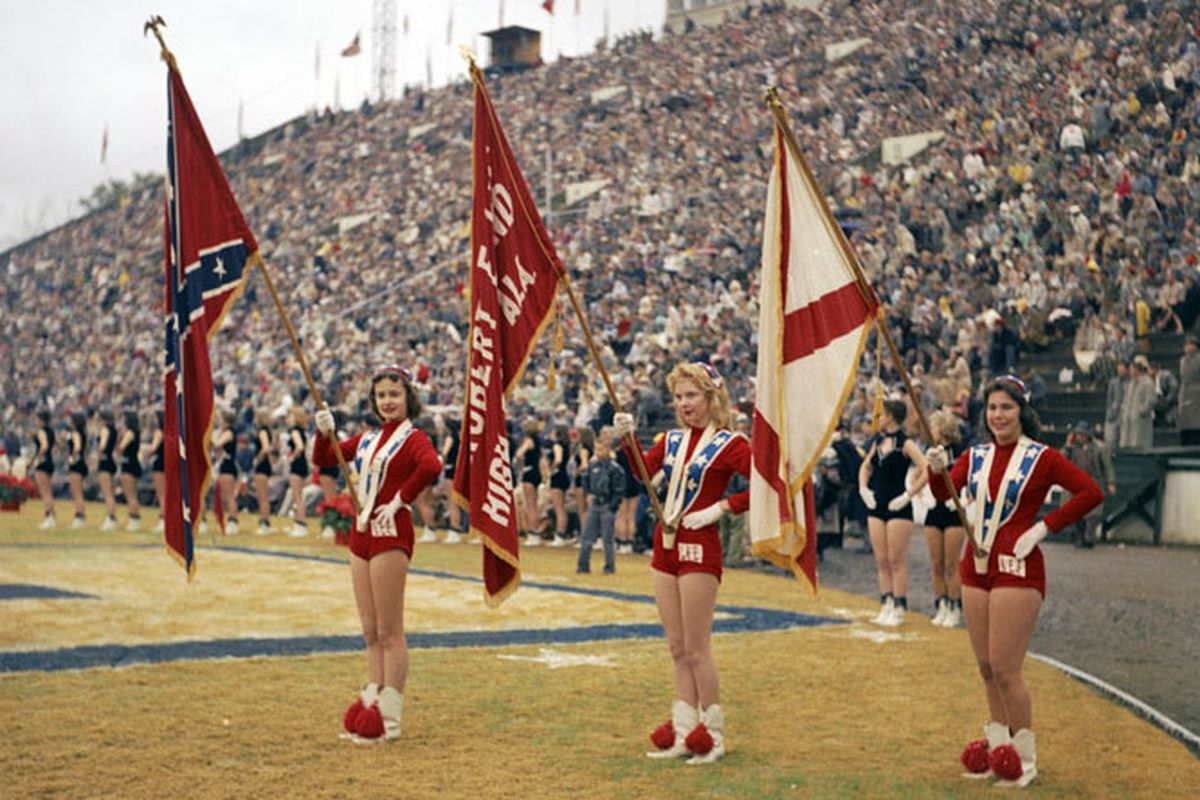 Needless to say, the Blue Gray Game in the 1950s was a college football experience we're not likely to ever see again. Photo <a href="http://digital.archives.alabama.gov/index.php" target="new">Alabama Digital Archives</a>