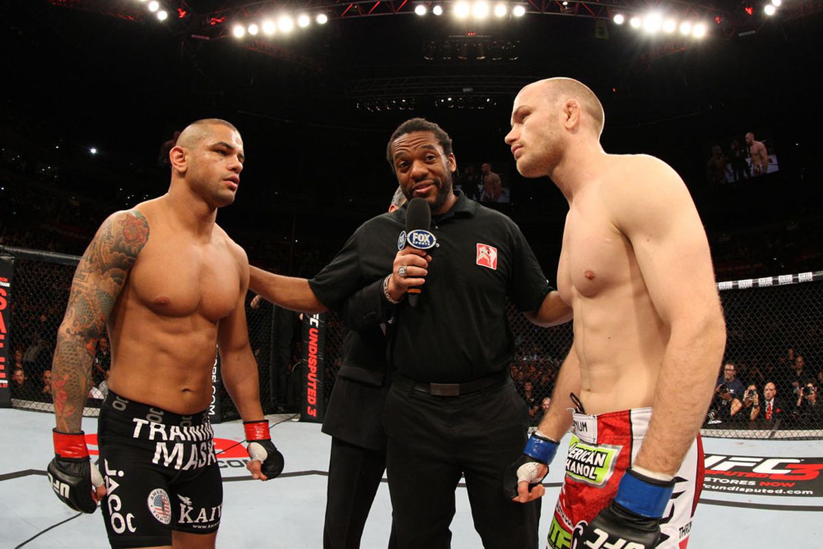 skadedyr svinekød hydrogen UFC on FX 2: Alves vs. Kampmann Fight Video Highlights - MMA Fighting