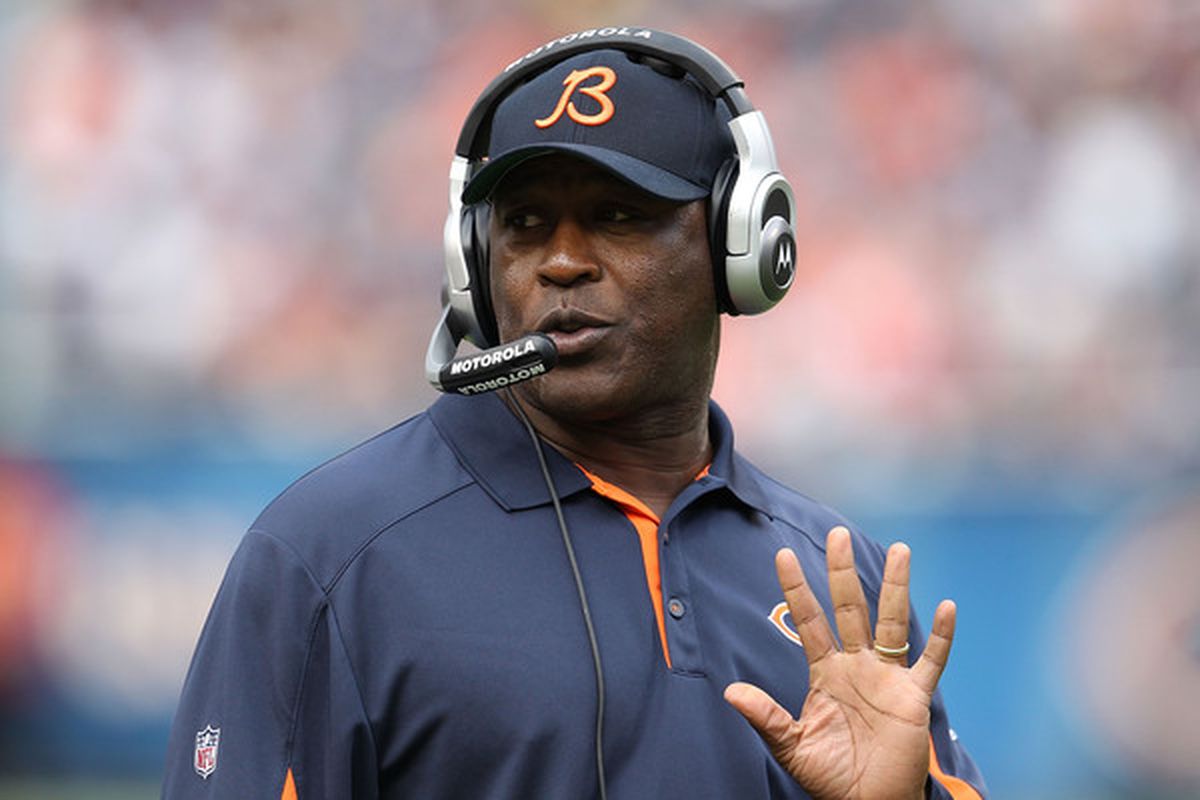 Head coach Lovie Smith of the Chicago Bears gives instructions during a game against the Washington Redskins at Soldier Field on October 24 2010 in Chicago Illinois. The Redskins defeated the Bears 17-14. (Photo by Jonathan Daniel/Getty Images)