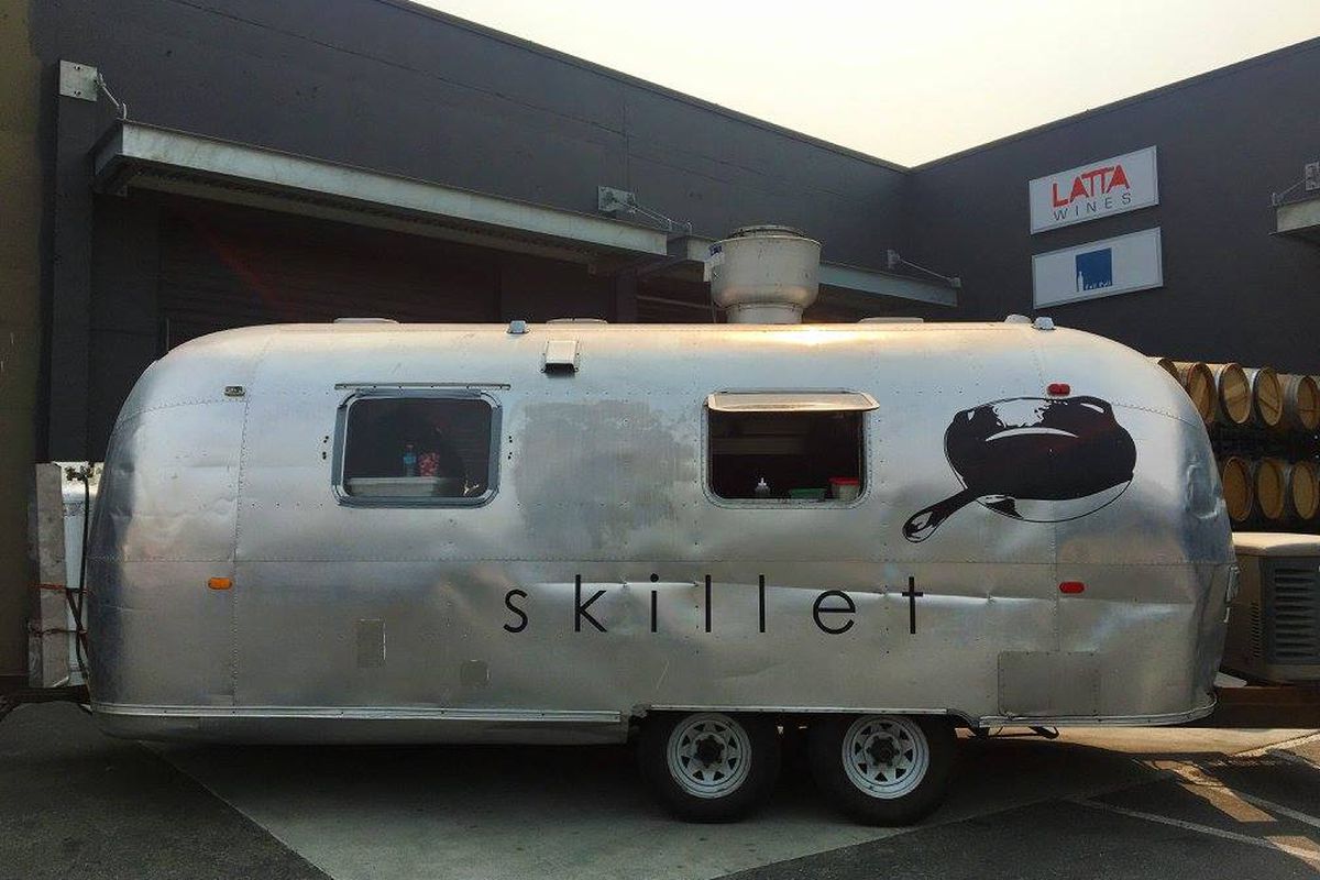 The vintage Airstream trailer of Skillet food truck in Seattle