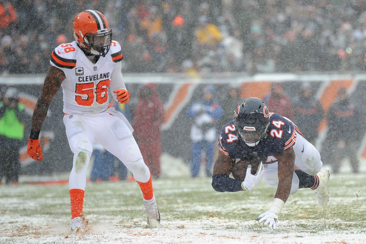 NFL: Cleveland Browns at Chicago Bears