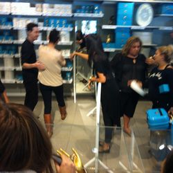 Overwhelmed H&M staffers taking orders